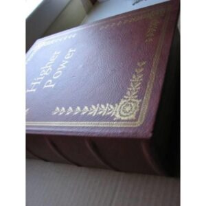 STOR BOK MED HEMMELIG ROM