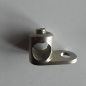 Bilstereo jordingsterminal 25mm2