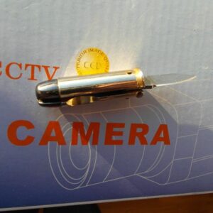 Foldekniv ser ut som patron