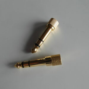 RCA han til 3,5mm phono gull adapter