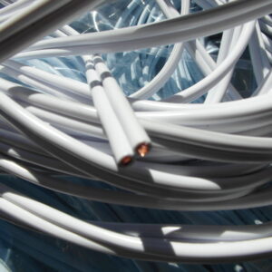 Hvit høyttaler kabel, 2-leder kabel, 15 meter