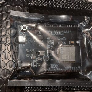 WiFi Bluetooth UNO Basert ESP32 D1 R32