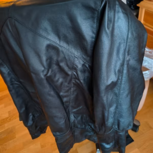 Skinnjakke str 44 Norsk Polarpels