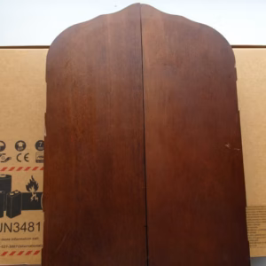 Vegghengt dekorativt keramisk i tre